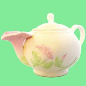 Vintage Teleflora teapot white with pink Lily trumpet ceramic flower